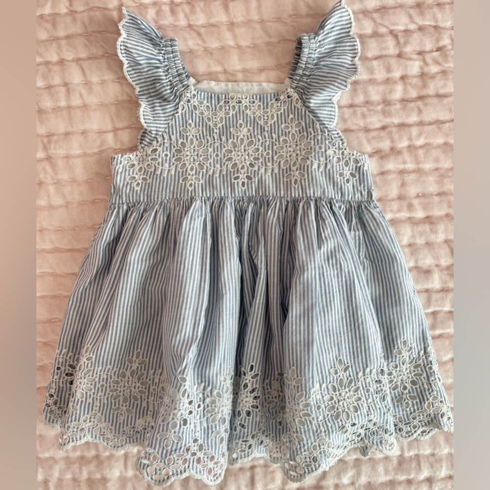 Beautiful summer dress 6/12M